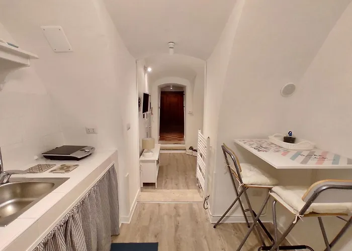 Lunia Apartment Bari